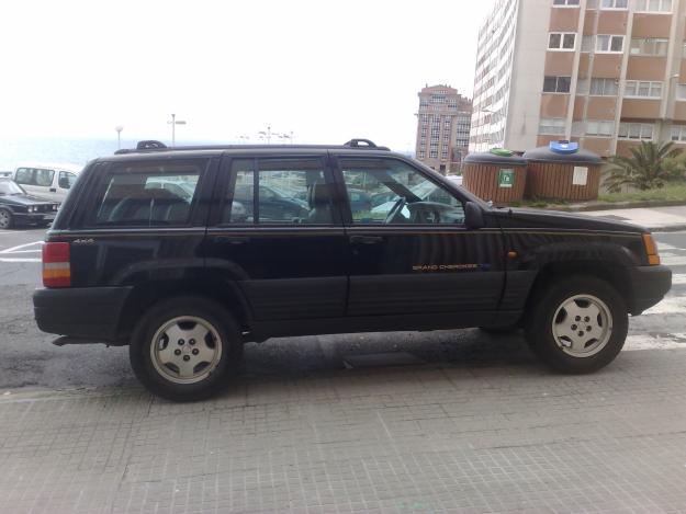 Vendo Jeep Grand Cherokee Gti