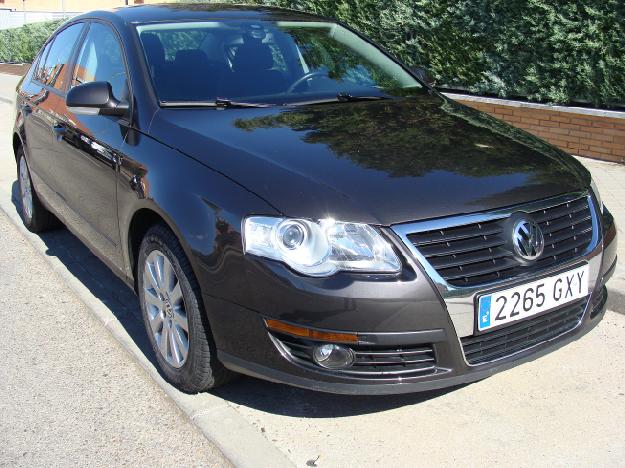 Volkswagen Passat 2.0 TDI 140cv DPF Edition Plus, 14.200€