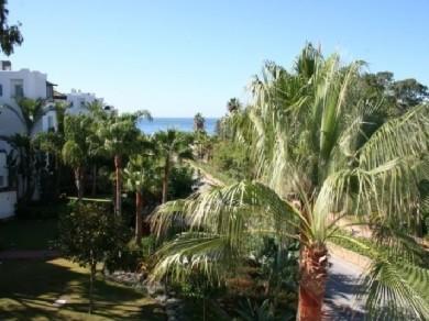 Apartamento con 5 dormitorios se vende en Marbella, Costa del Sol