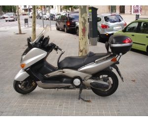 YAMAHA T-MAX 500