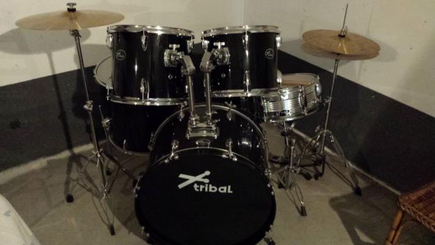 Bateria Acustica Tribal En Perfecto Estado!!