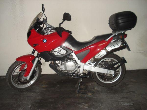 VENDO MOTOCICLETA BMW F650