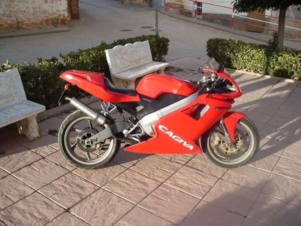 Cagiva mito 125 limitada en papales