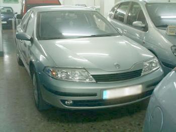 Comprar Renault LAGUNA 1.9Dci EXPRESSION  5P. '03 en Santa Coloma De Gramanet