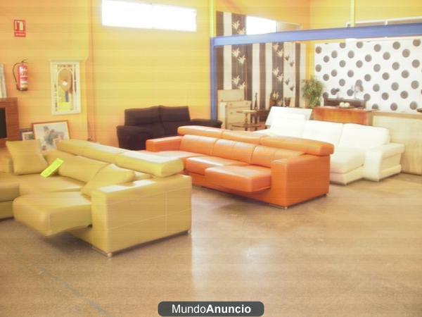 OPORTUNIDAD EN SOFAS Y MUEBLES