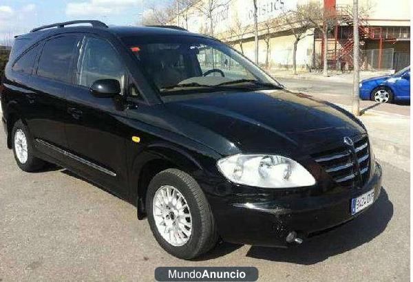 SSANGYONG RODIUS 2.7 XDI LIMITED 7P