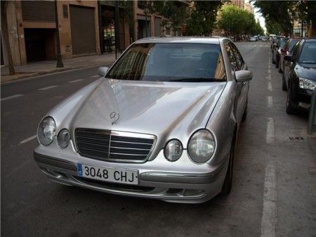 MERCEDES-BENZ E 270 CDI - Valencia