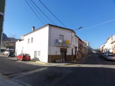 4b  , 1ba   in Llocnou De Sant Jeroni,  Valencia And Costa del Azahar   - 100000  EUR