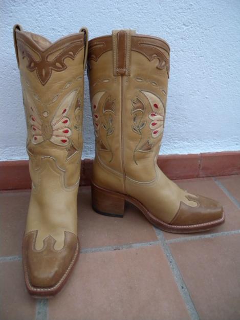 EXCEPCIONALES BOTAS CAMPERAS SENDRA Nº37