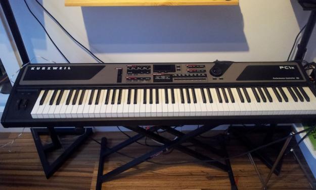 Kurzweil pc1x. sinte. 88 teclas