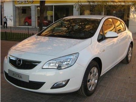 OPEL ASTRA 1.4 16V ESSENTIA 5P. - Valencia