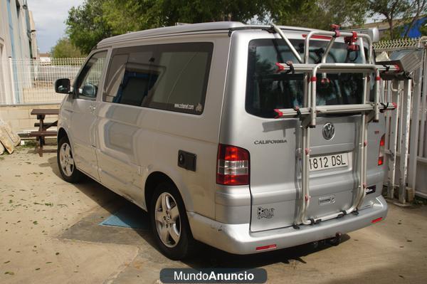 VENDO VW CALIFORNIA T5 174CV