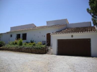 Chalet con 4 dormitorios se vende en Mijas Pueblo, Costa del Sol