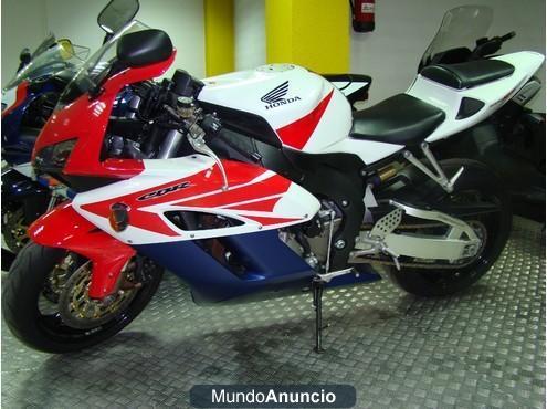 HONDA CBR 1000RR