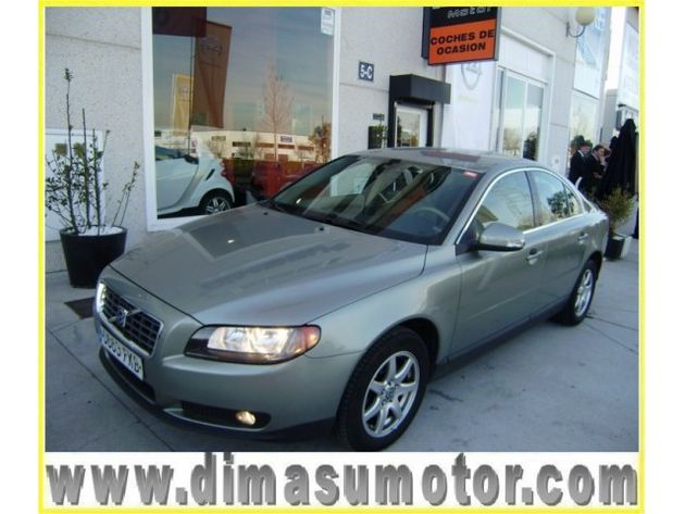 VOLVO S80 2.5T Kinetic