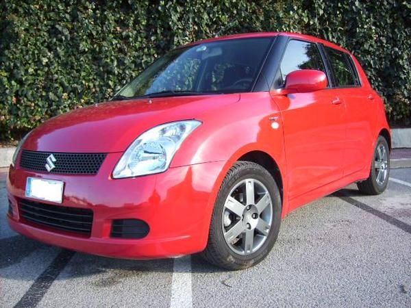 SUZUKI SWIFT 1.5 VVT 102cv 5p. 25.000km año 2006 IMPECABLE- 6.990  -