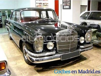 Mercedes Benz 220