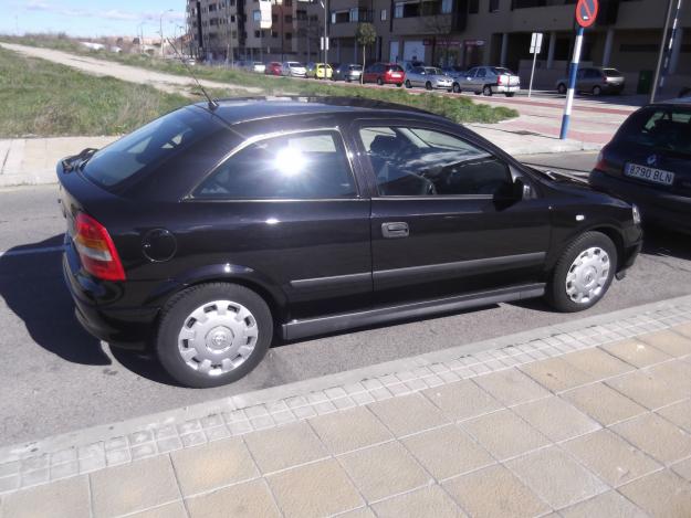 Se vende astra 1.6. 8 valvulas eco- 3puertas gasolina