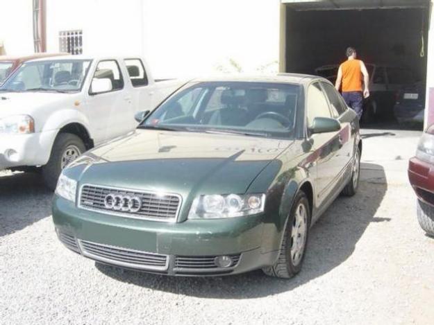 Venta de coche Audi A4 2.5 TDI QUATTRO 180CV. 5P. '01 en Parets Del Vallès