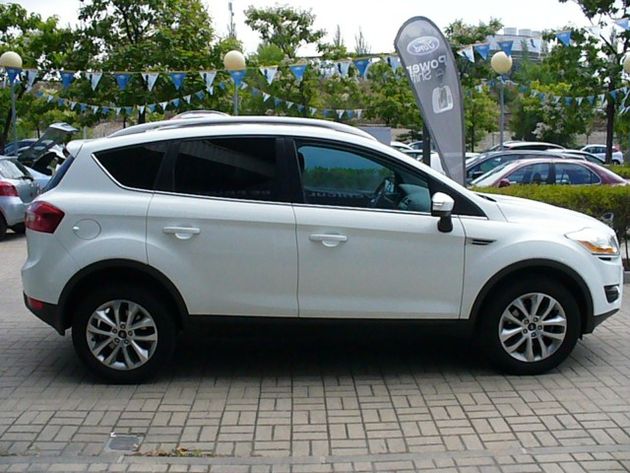 FORD Kuga 2.0TDCI Titanium 4WD