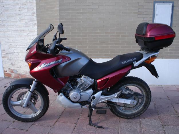 vendo honda varadero xl125