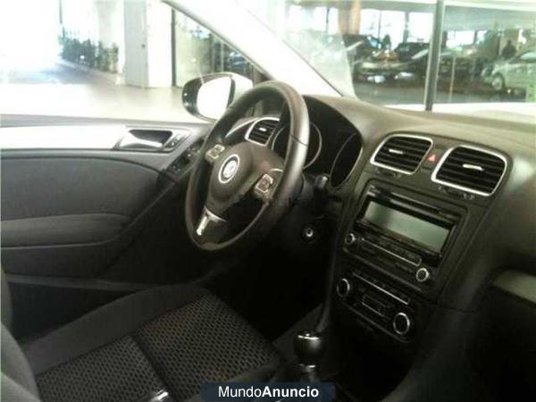 Volkswagen Golf 1.6 TDI 105 Advance BlueMotio