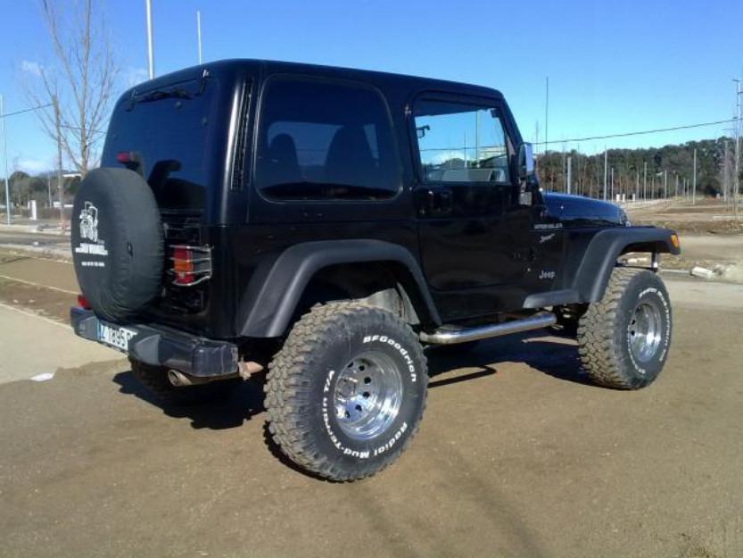 Jeep Wrangler 2.5 Hard Top Base