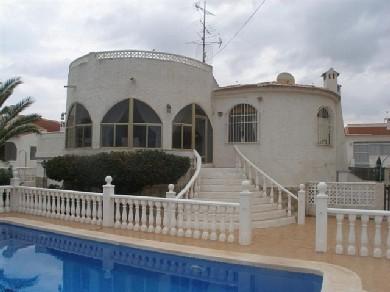 Chalet con 3 dormitorios se vende en Ciudad Quesada, Costa Blanca