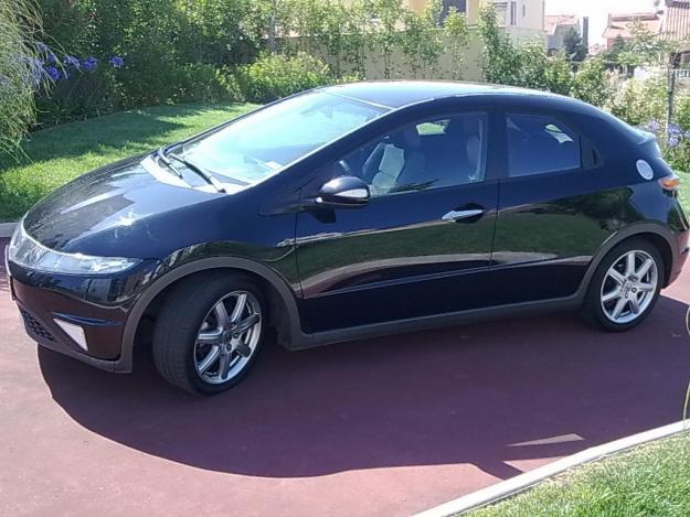 HONDA Civic 1.8 i-VTEC Sport 5p.