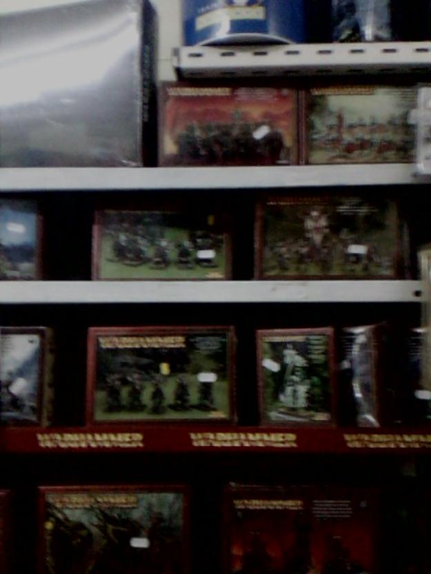 Warhammer fantasy y 40k  3x2  o 20% de descuento.