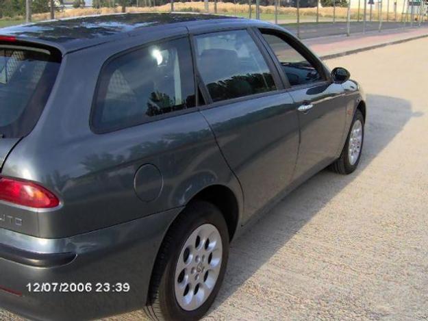 Comprar coche Alfa Romeo 156 1.9 JTD SPORT FAMILIAR 115CV '01 en Logroño