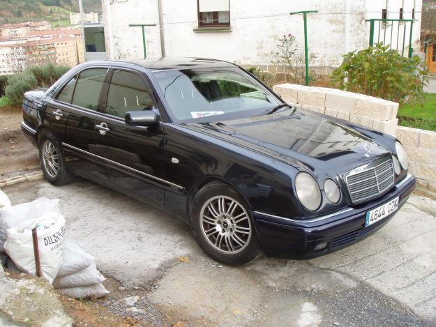 MERCEDES CLASE E290 ELEGANCE