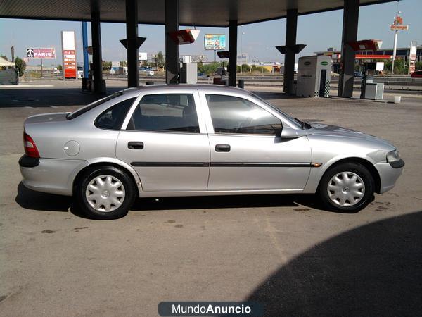 VENDO OPEL VECTRA