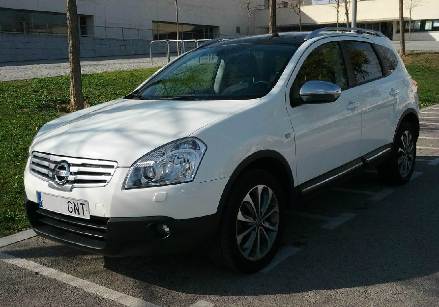 Qashqai+2 tekna premium 4x4, 18