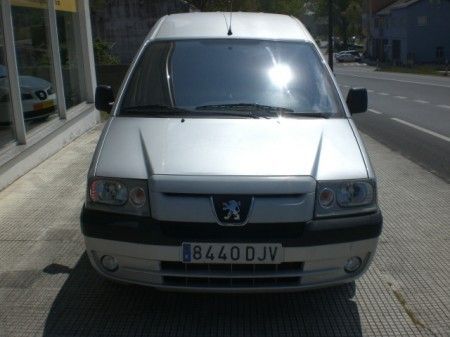 PEUGEOT EXPERT 2.0 HDI 110 CV COMBI PREMIUM(77.030KM) - Lugo