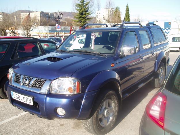 SE VENDE NISSAN NAVARA