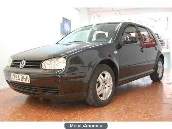 Volkswagen Golf 5p 1.6 Highline Aut. 100cv \