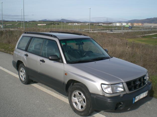 Se Vende '99 Subaru Forester 2700€ (precio negociable)