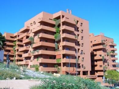 Apartamento con 2 dormitorios se vende en Estepona, Costa del Sol