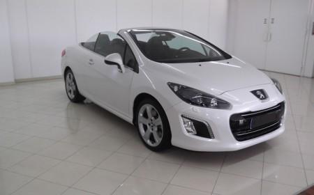 Peugeot 308 CC ALLURE 16 THP 200CV en Barcelona