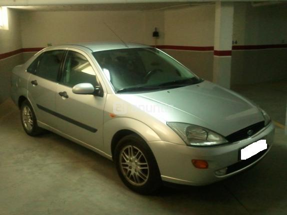 Vendo Ford Focus , 1.8, ghia, sedan, 66kw, 4 puertas