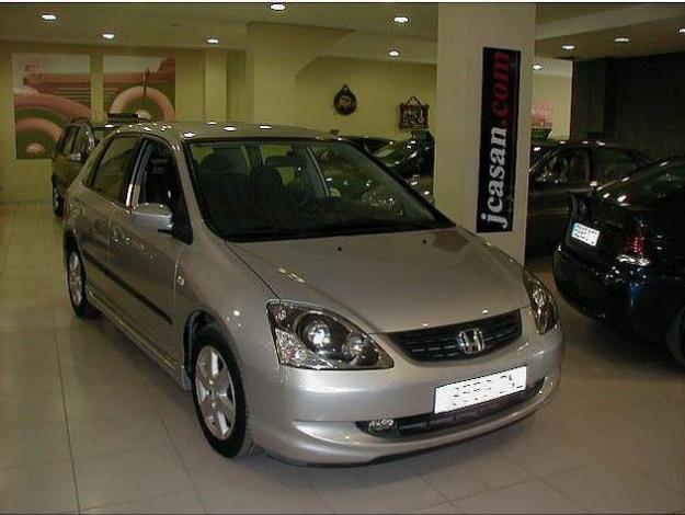 Venta de Honda Civic 1.6 Ls Vtec '05 en Valencia