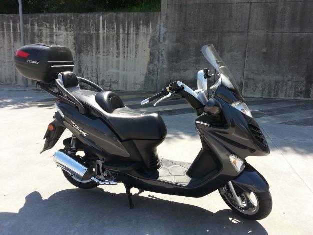 Se vende Kymco grand dink 125 c.c.