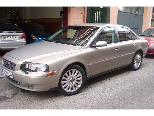 VOLVO S80  D5 OPTIMA III AUT.