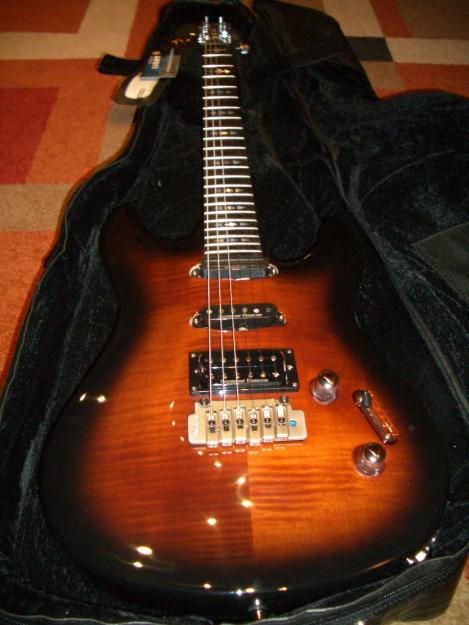 Vendo Guitarra Eléctrica FRAMUS DIABLO CUSTOM SUNBURST - NUEVA SIN ESTRENAR-