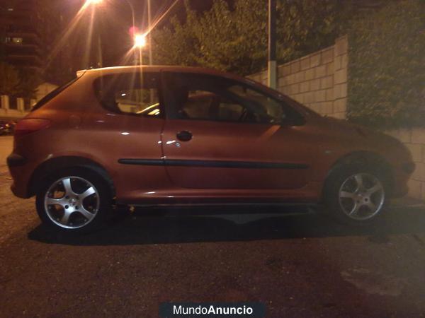 Vendo Peugeot 206 XR 1.4 3p