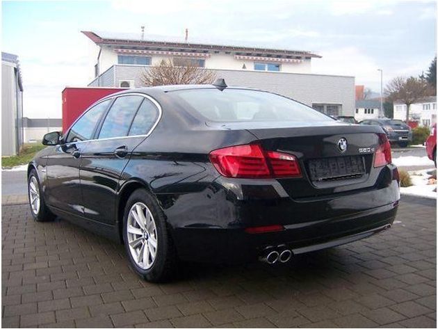 BMW 520 D AUT. NAVI PROF. XENON, PDC, FULL EQUIP...