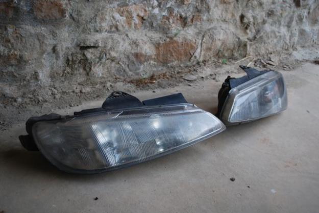 Juego faros delanteros Peugeot 406 (1999)