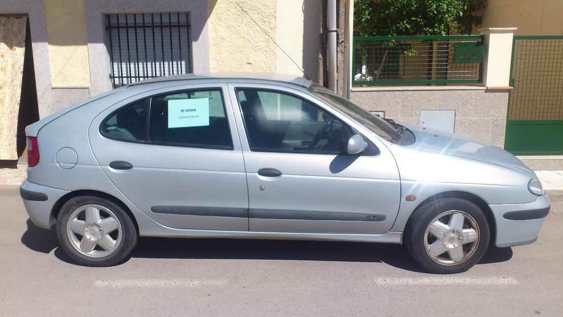 se vende renault megane en buen estado