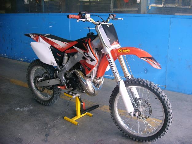 HONDA CR 250cc